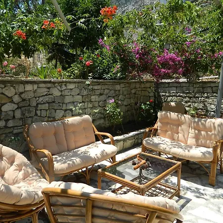 Seven Islands アパート